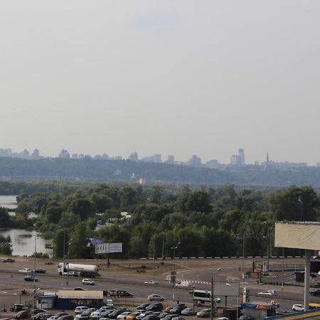Panoramic View Lux Apartment On Metro Osokorky Kiev Esterno foto